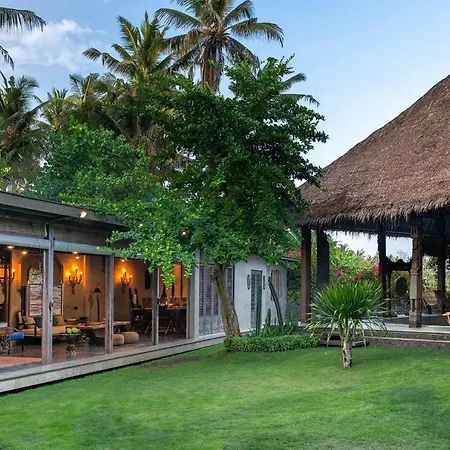 Pryaniki Villa Tabanan Exterior photo